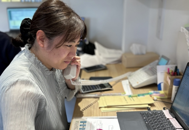 働いているスタッフの様子